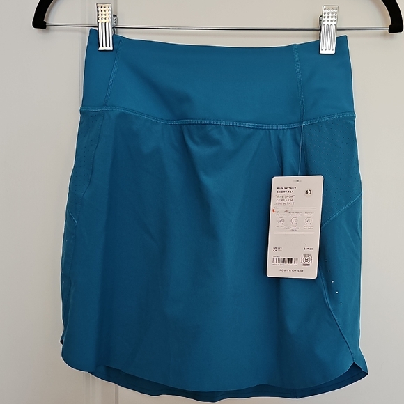 Athleta Dresses & Skirts - NWT Athleta Run With It Skort 16"